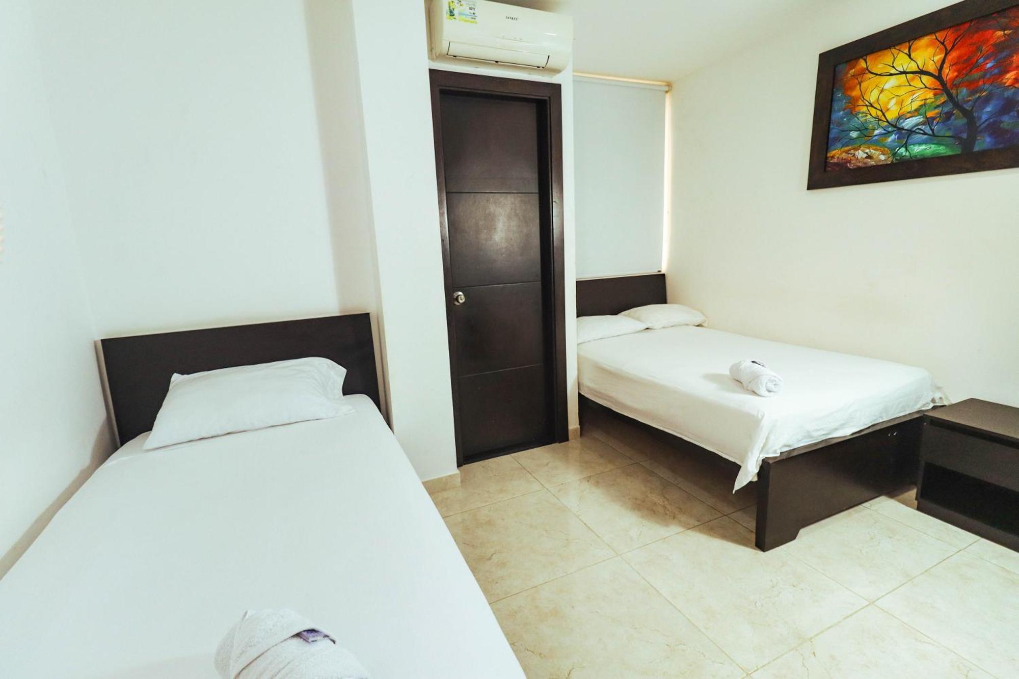 Hotel California Air Carepa Rum bild